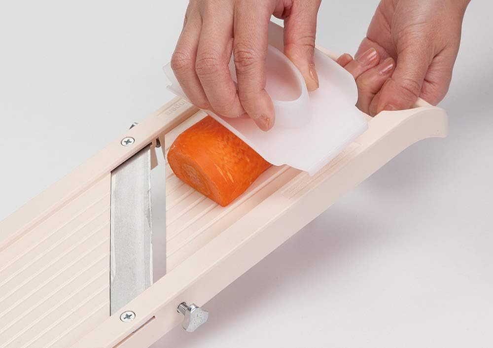 Benriner Super Standard Mandoline Slicer, Beige, 4 Stainless Steel Blades