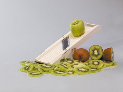 Benriner Mandoline Slicer No.64 (6.4cm), Beige